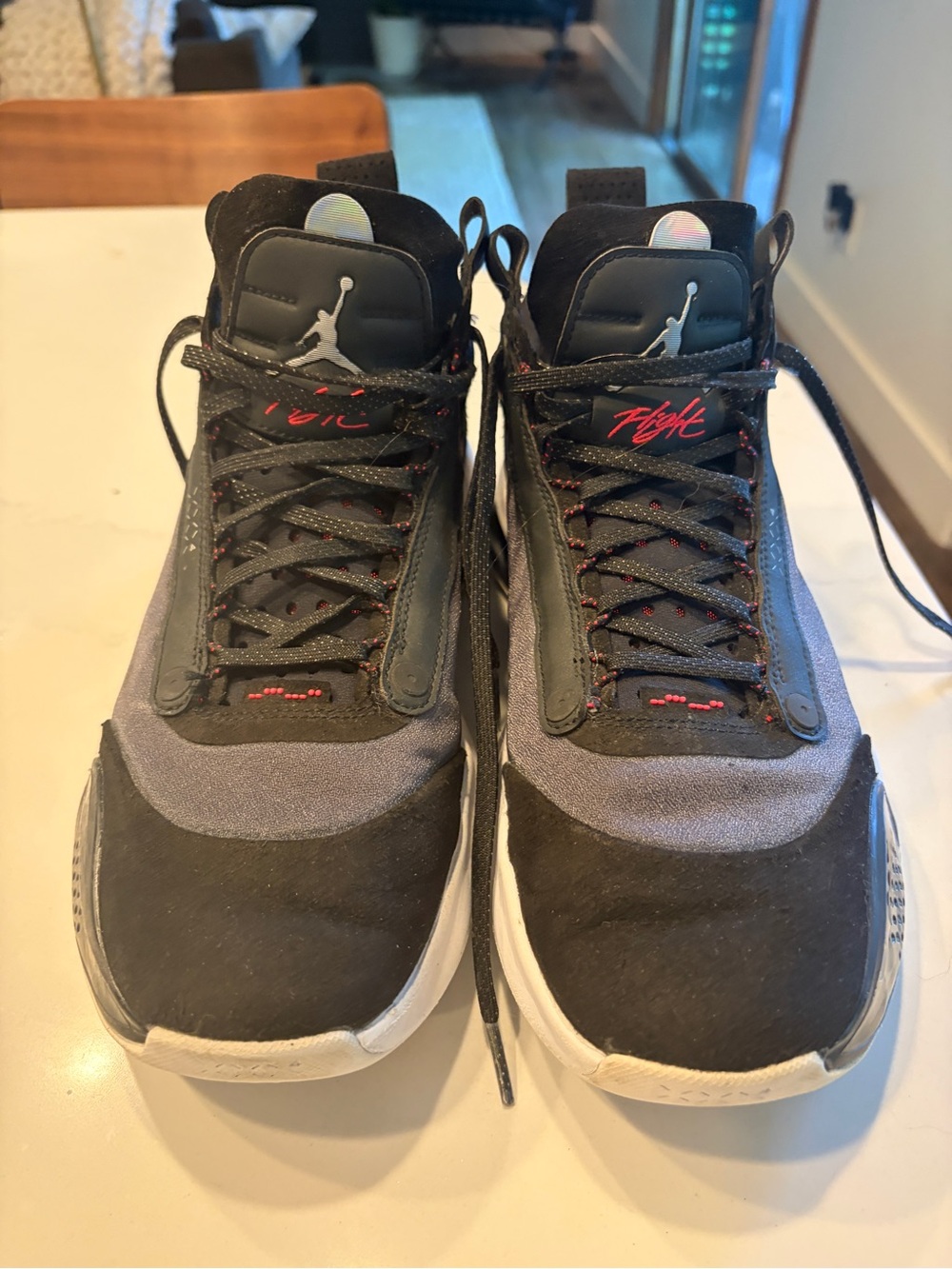 Jordan 34 xxxiv Flight Men's Black / white / red High-Top Sneakers with box.